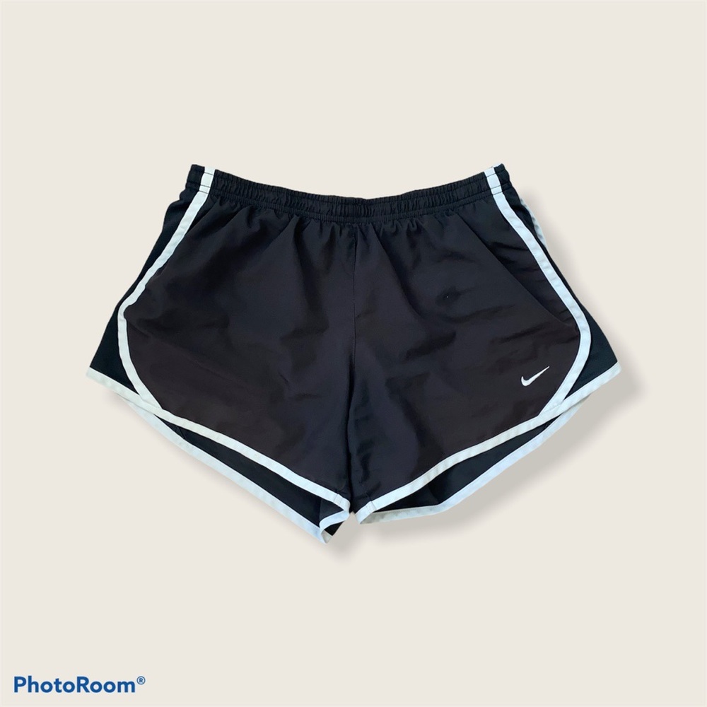 ~Like new black Nike running shorts~